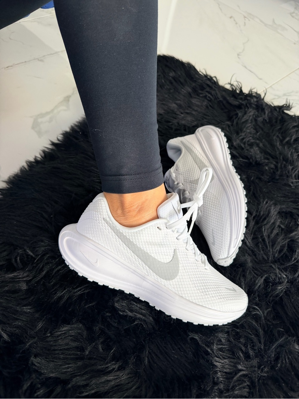 Nike Revolution 8